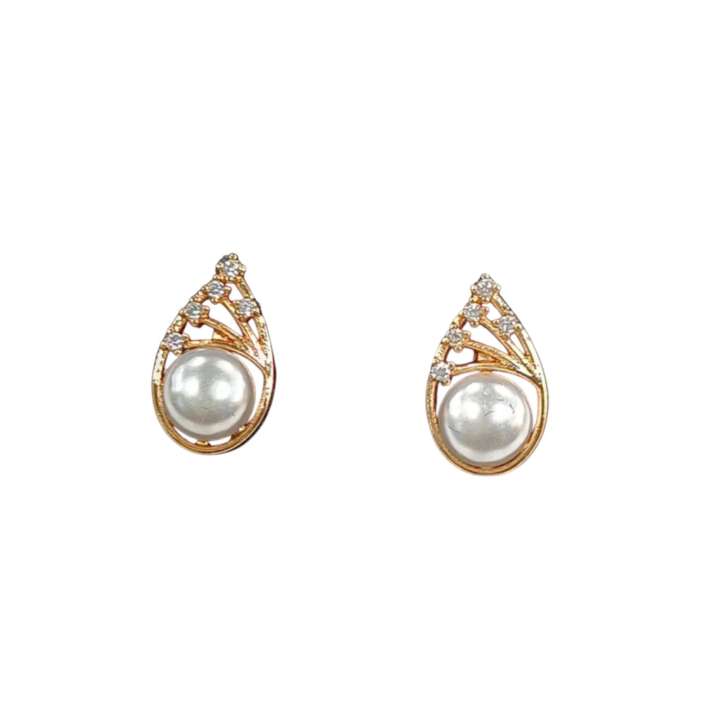 Taara Stud American Diamond Earring | JewelOn