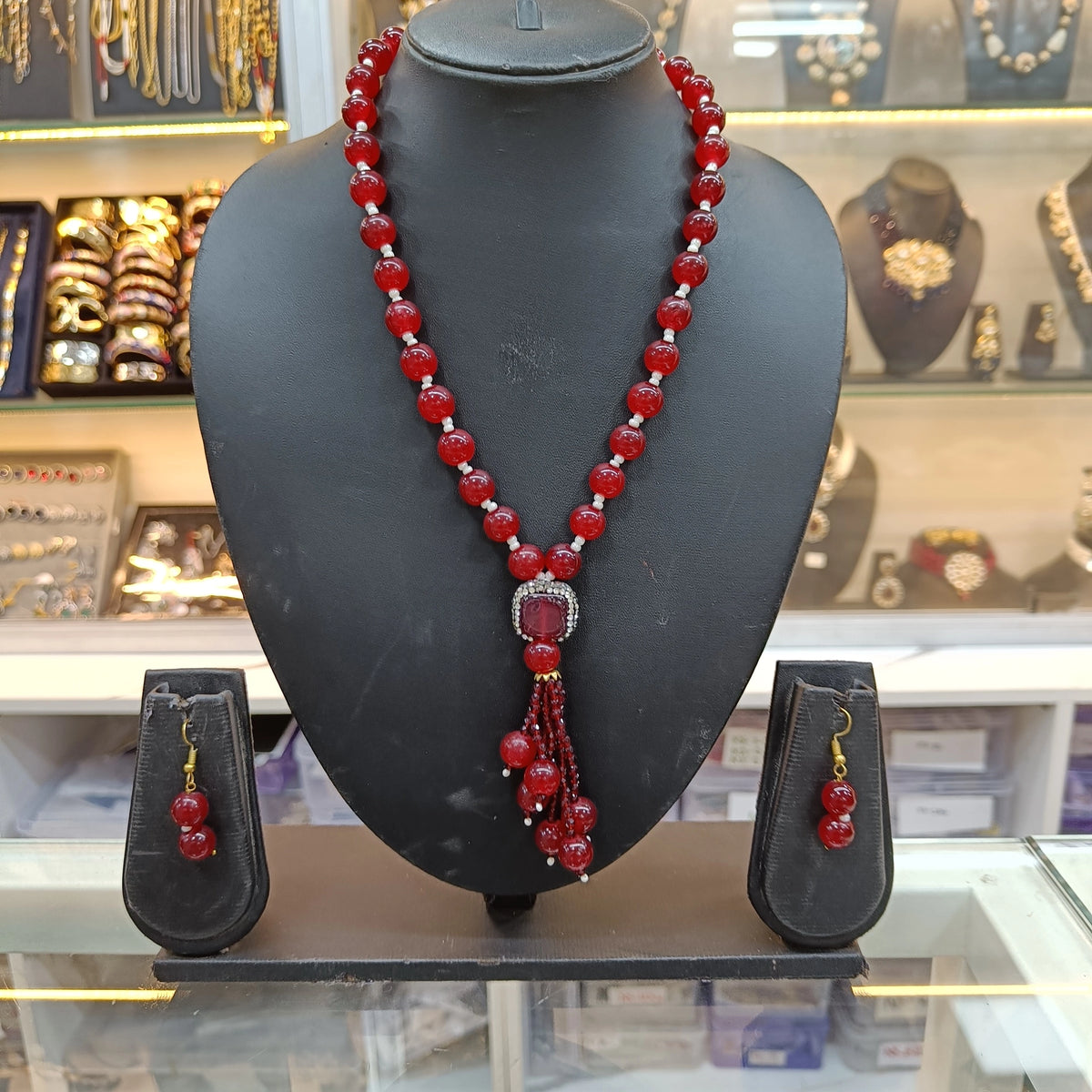 Jiva Elegant Red Beaded Mala and Red Stone Pendant Necklace Set