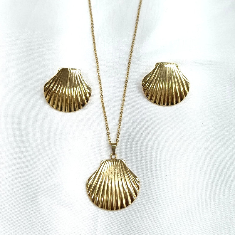 Aisha Anti Tarnish Shell Pendant Earring Necklace | JewelOn