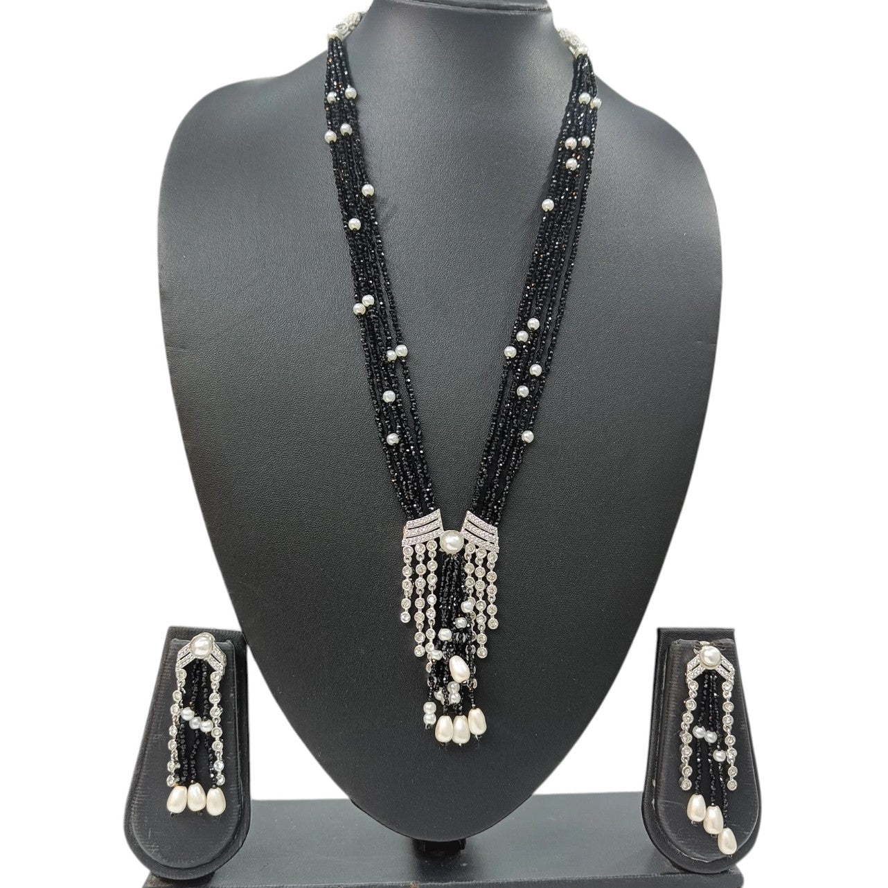 Krishnakali Black Hydro Crystal Beads Fusion Necklace Set | JewelOn