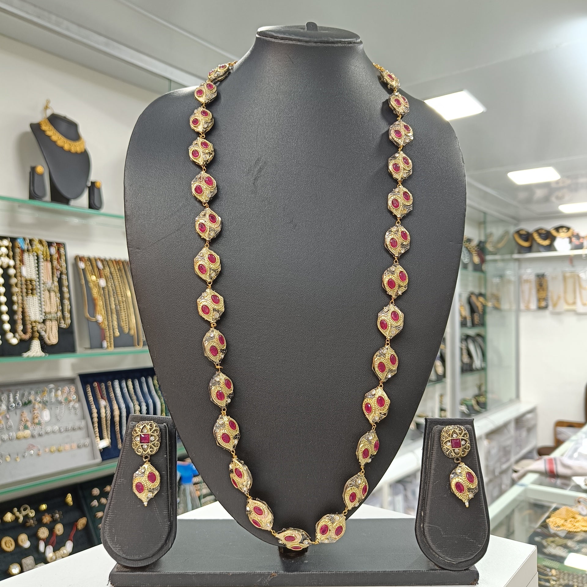 Rangsutra Brass Fusion Long Jewellery Set | JewelOn