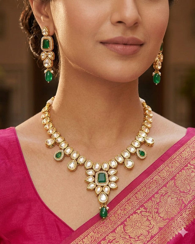 Charming Maharani Collection Green Kundan Choker Jewellery Set | JewelOn