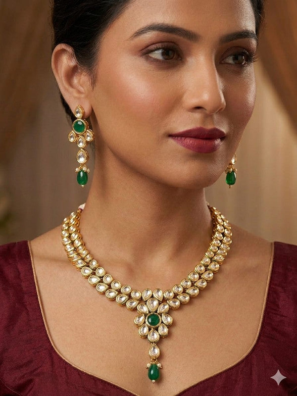 Phenomenal Maharani Collection Green Kundan Choker Necklace Jewellery Set | JewelOn