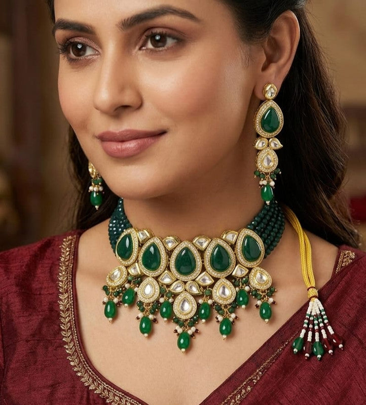 Spectacular Maharani Collection Green Kundan Choker Necklace Jewellery Set | JewelOn