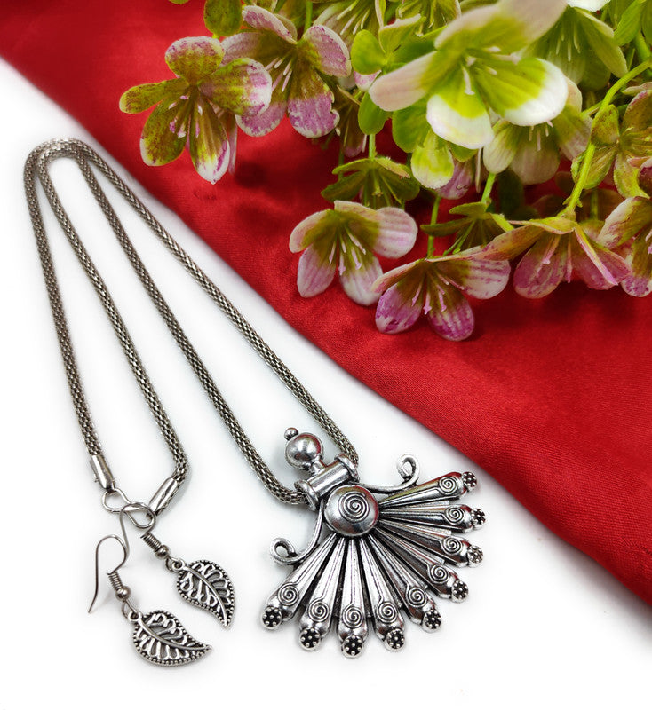 Pankhi Oxidised Pendant Necklace Earring Set | JewelOn