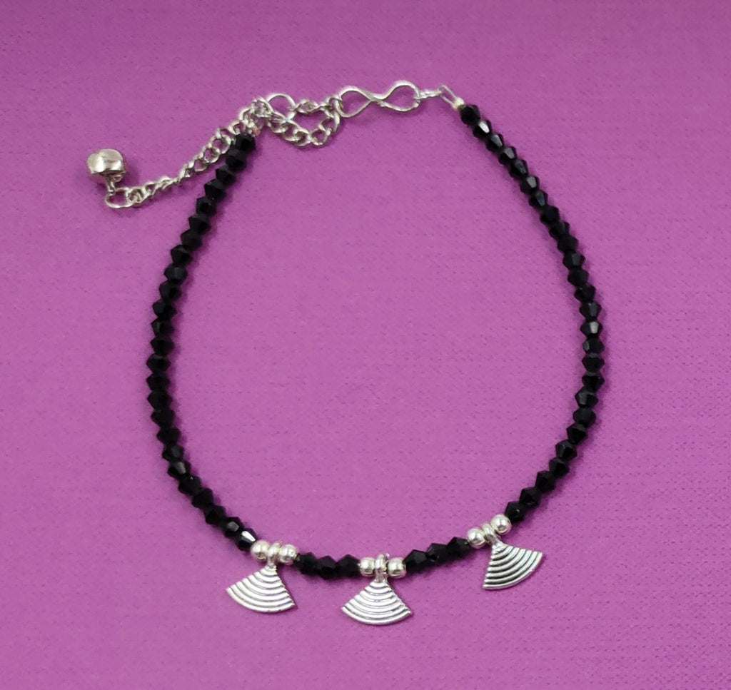 Kaali Charm Anklet | JewelOn
