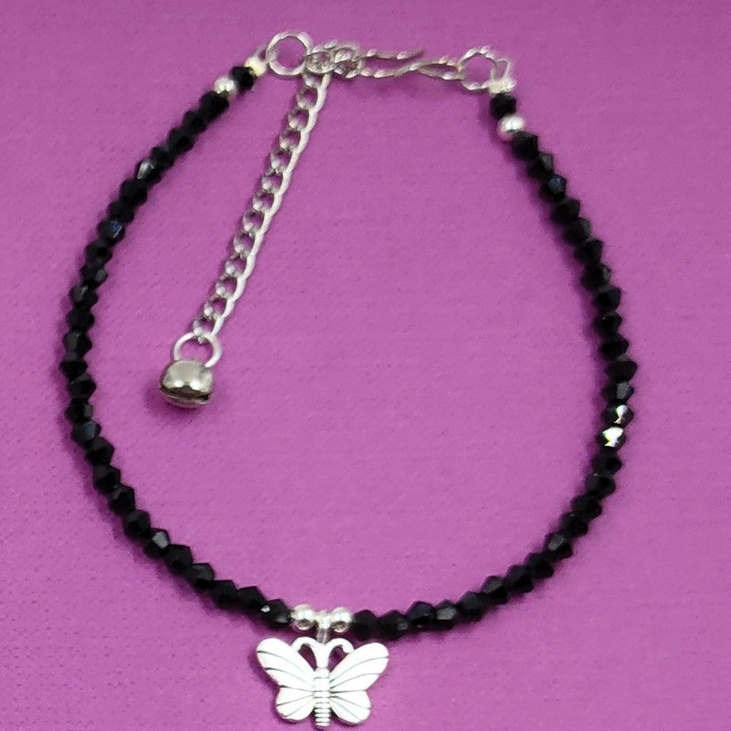 Titli Gold-Plated Butterfly Charm Anklet | JewelOn