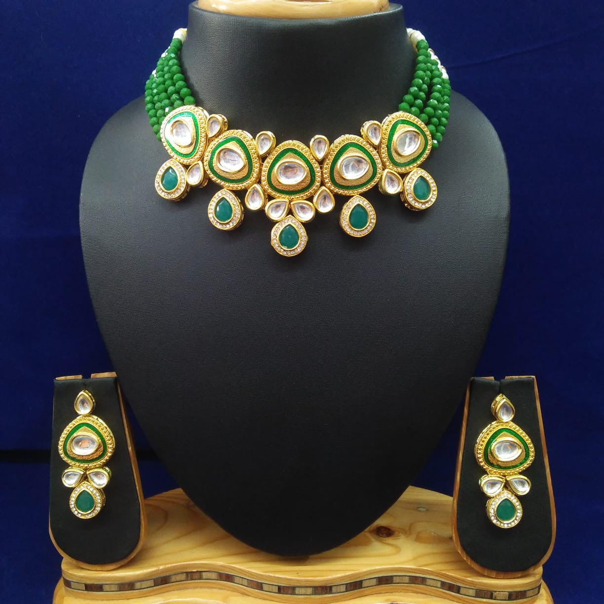 fusion Kundan Necklace Set (Green)
