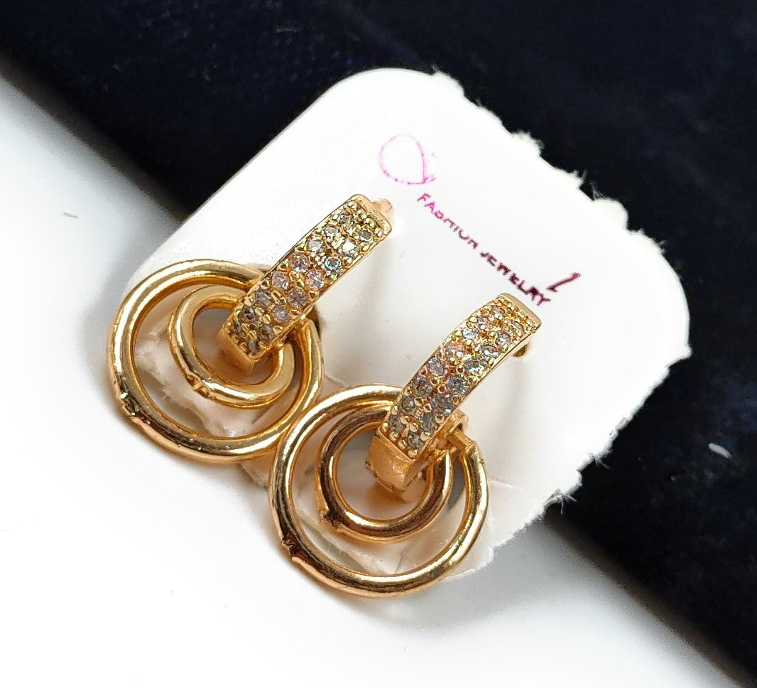 Timeless Embrace Beautiful Earing