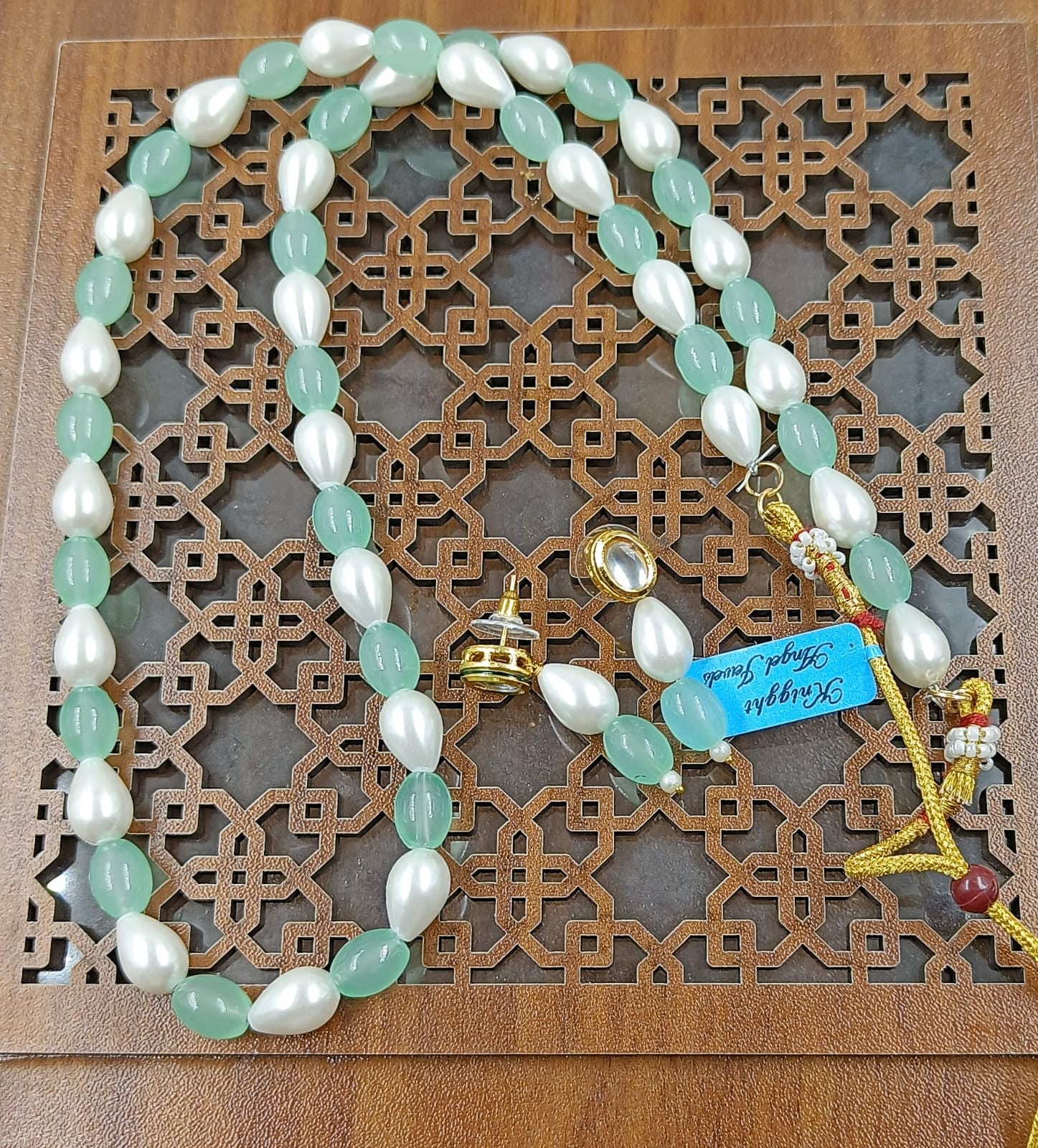 Semiprecious stone set (mint green)