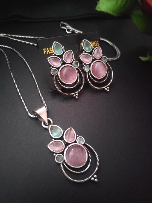 Classy Oxidise Pendant Necklace Set