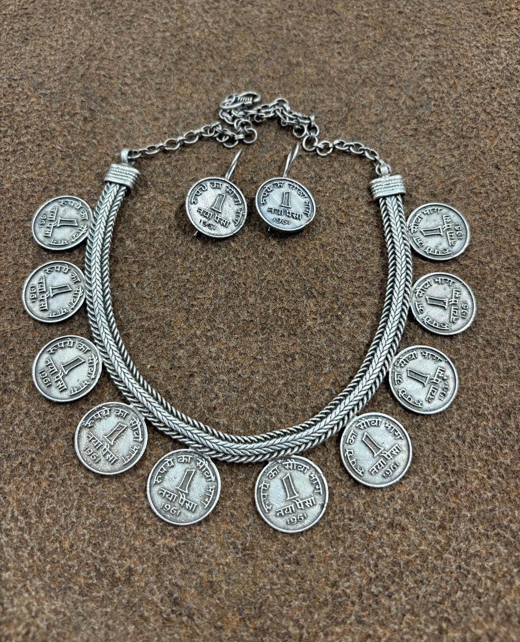 Classic Tone Oxidise Necklace Set