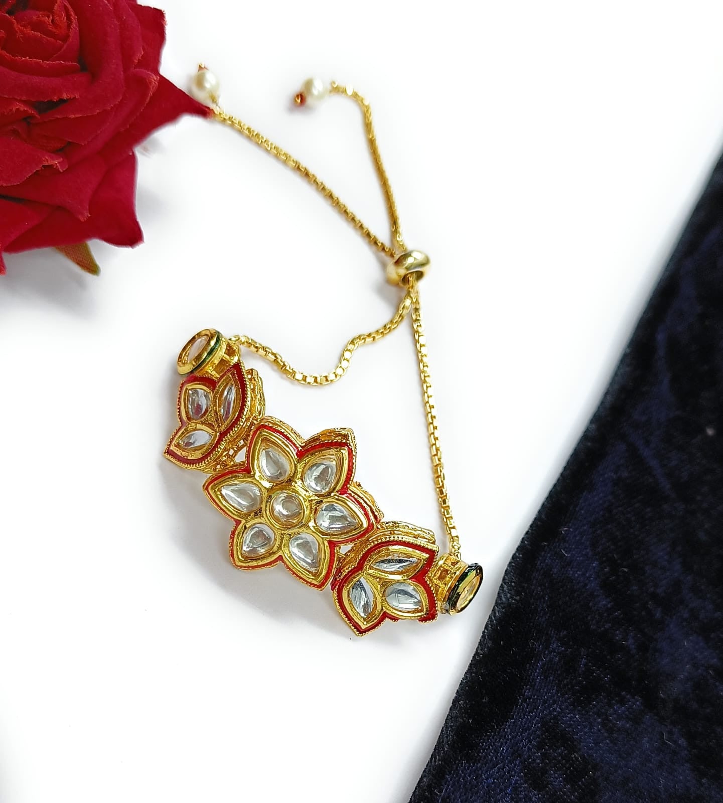 Trendy Pattern Kundan Bracelet