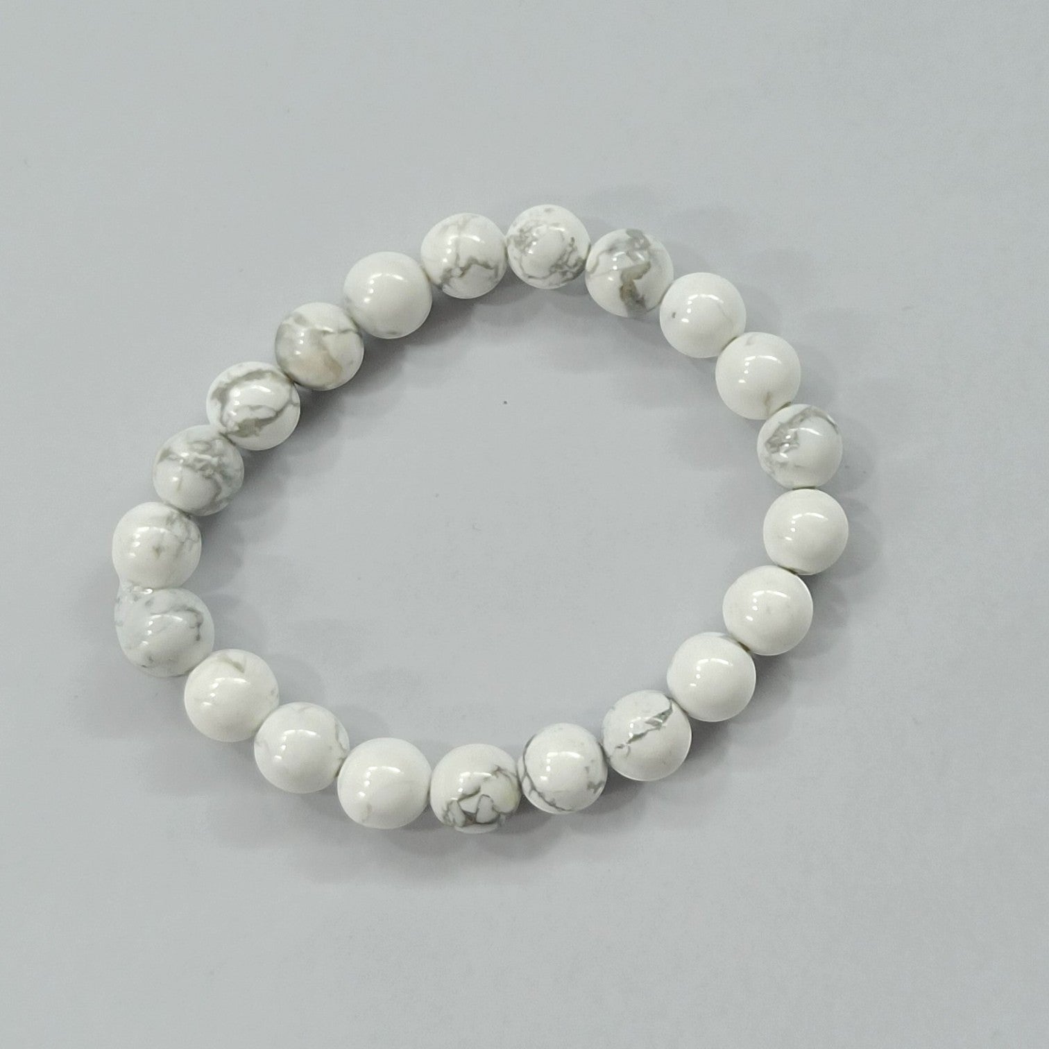 JewelOn white 8mm Howlite crystal beaded bracelet with grey veining, unisex design for men and women.